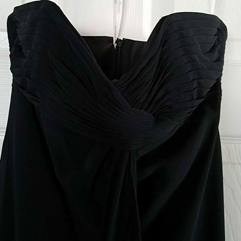 Formal Dress - Picture 2 of 4